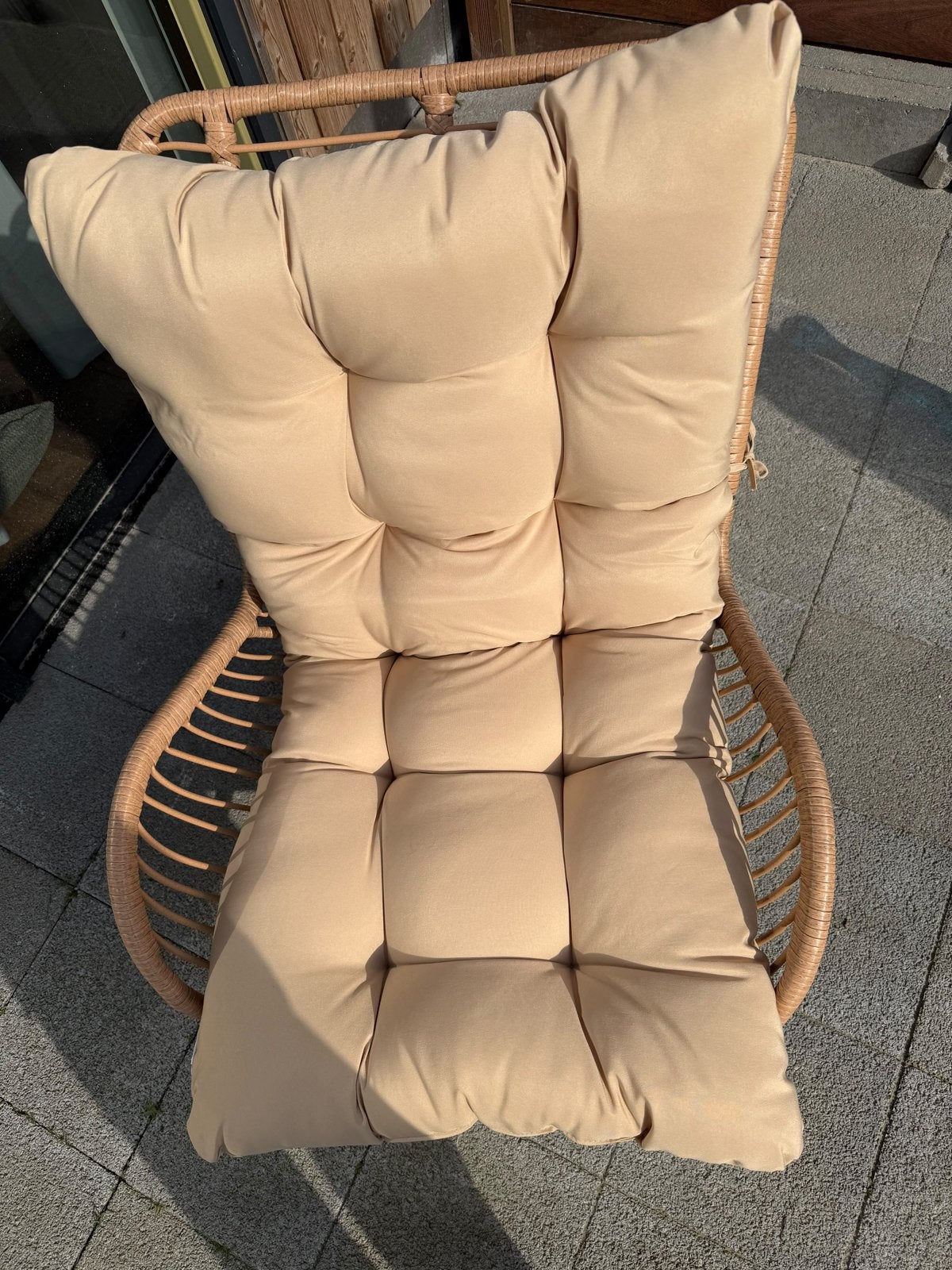 Comfortabele rotan stoel met kussen - gloed nieuw, Ophalen, Overige kleuren, Riet of Rotan, Zo goed als nieuw