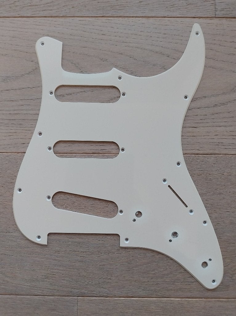 Stratocaster Aged / Relic Pickguard 1 ply - slagplaat, Ophalen of Verzenden, Gebruikt, Elektrische gitaar