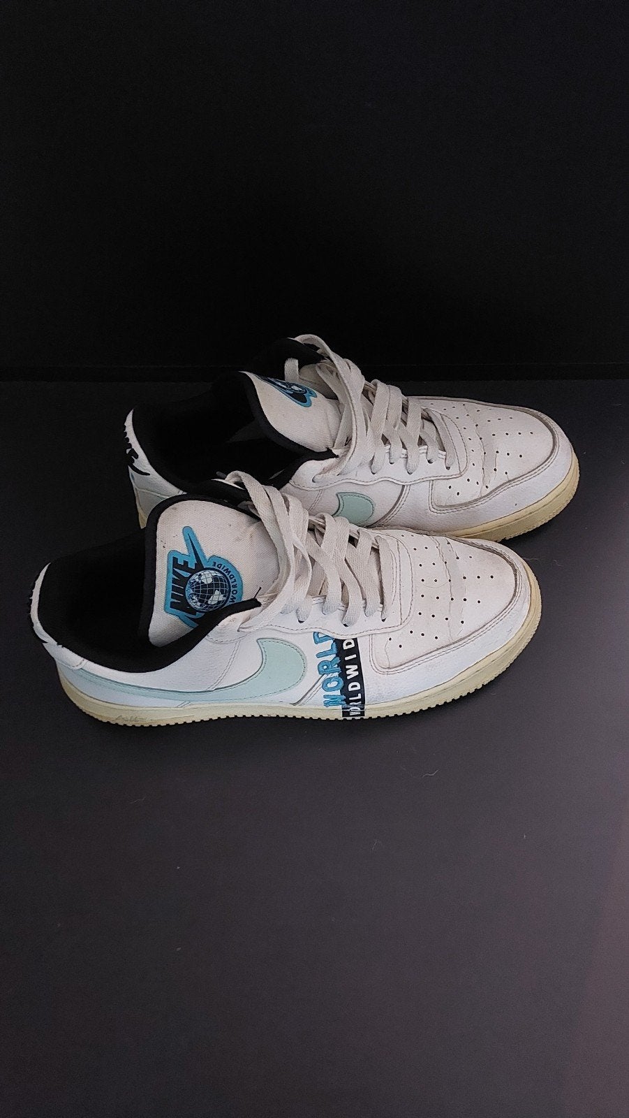 Nike Air Force 1 Worldwide CK6924-100 - Maat 42.5, Kleding | Heren, Verzenden, Wit, Nike, Sneakers of Gympen