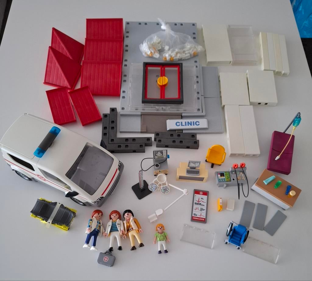 Playmobil Ziekenhuis met ambulance - 5012, Ophalen, Gebruikt