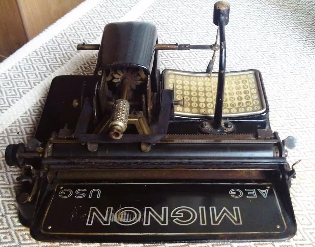 Antieke Mignon Typemachine, Ophalen of Verzenden