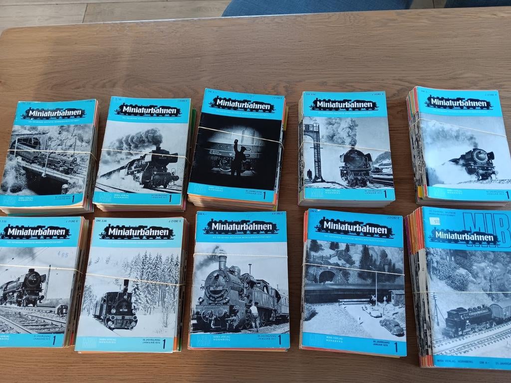 MIBA Miiniaturbahnen 1970-1979 duitstalig Modelspoortreinen, Hobby en Vrije tijd, Modeltreinen | H0, Ophalen of Verzenden, Gelijkstroom