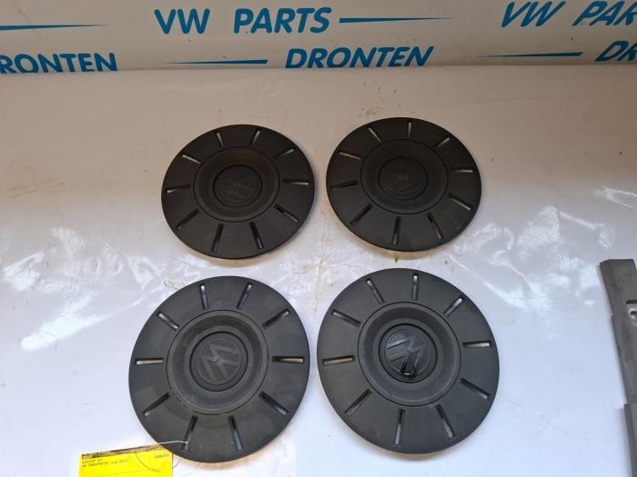 Wieldop set van een Volkswagen Transporter, Verzenden, 3 maanden garantie, Gebruikt, Personenwagen