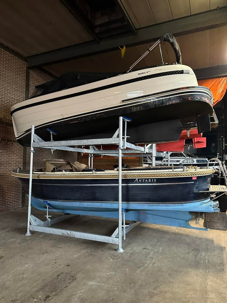 Boot stalling binnen of buiten in Friesland (haal en breng)