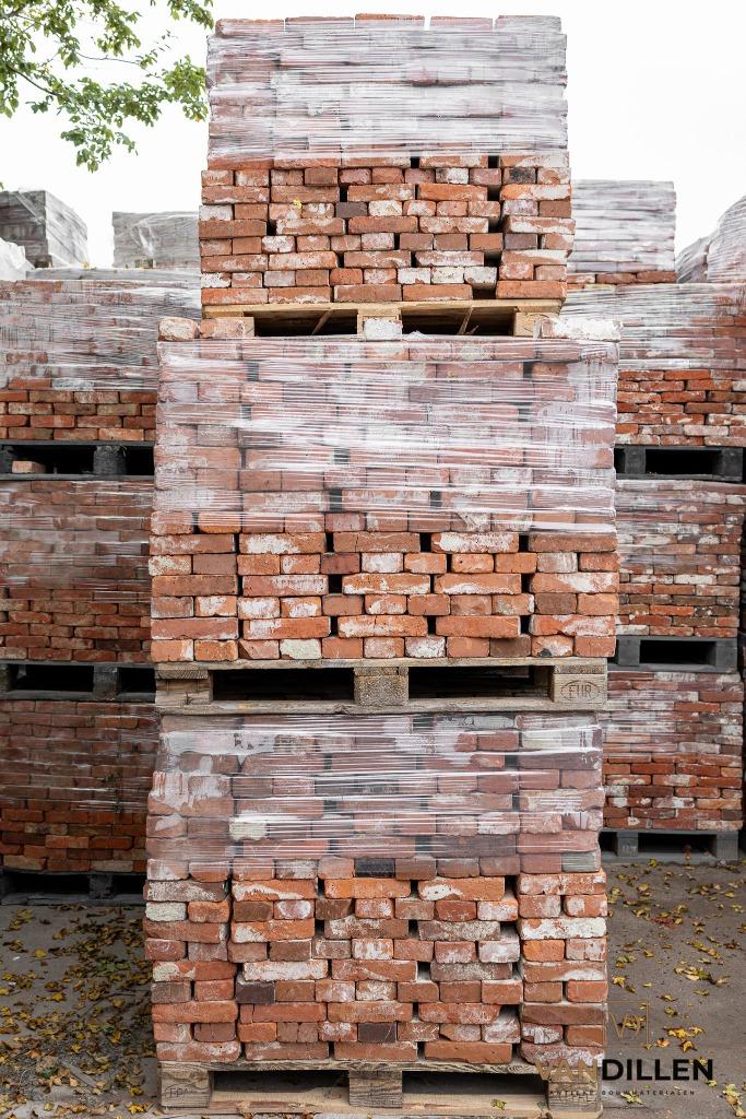 Oude Groninger gladde steen 12.000 uit 1 partij 22.5x5.5, Doe-het-zelf en Verbouw, Metselstenen, Verzenden, Zo goed als nieuw