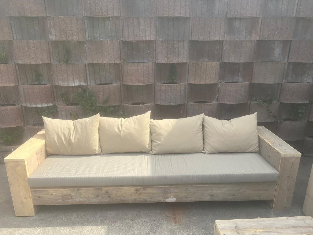 STEIGERHOUT SHOWROOM LEEGVERKOOP TOT WEL 80% KORTING TUINSET