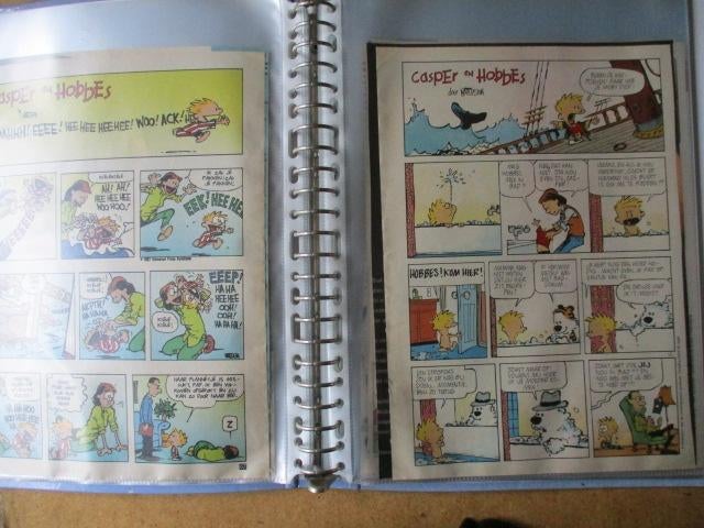 adv7464 map uitgeknipte casper en hobbes paginas, Boeken, Eén stripboek, Ophalen, Gelezen
