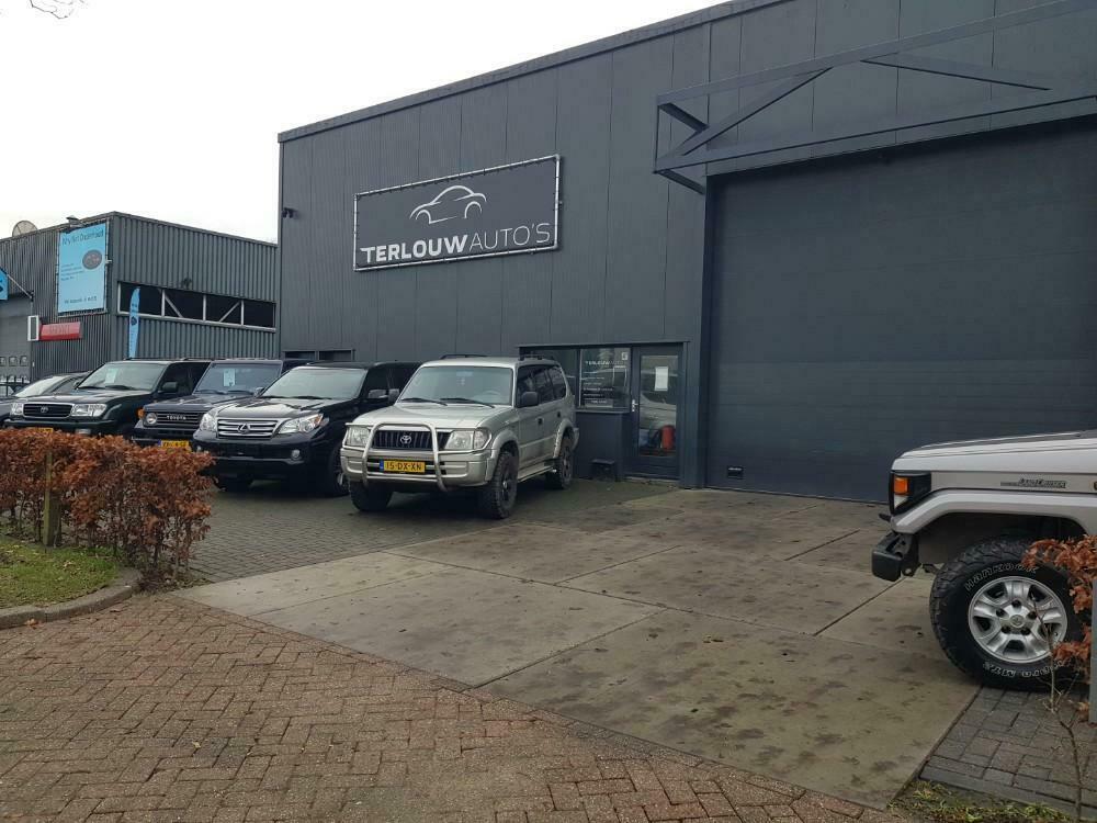 Toyota Landcruiser Benzine of Diesel gevraagd. Land cruiser, Bedrijf, Te koop, Landcruiser, Benzine