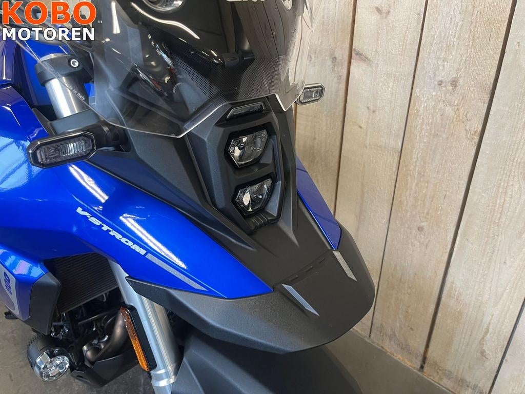 SUZUKI V-STROM 800 (bj 2024), Suzuki, 2 cilinders, Motorrijbewijs A, Bedrijf