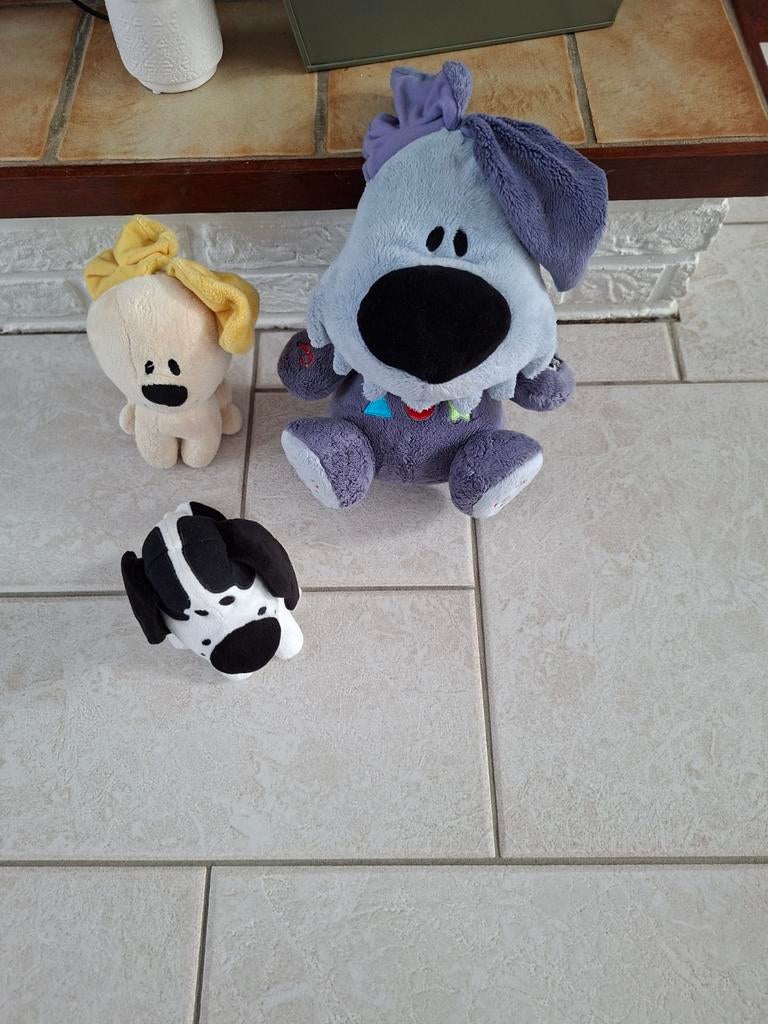 3 STUKS  WOEZEL DIE PRAAT  , PIP EN CHARLIE. €10, Ophalen of Verzenden, Hond