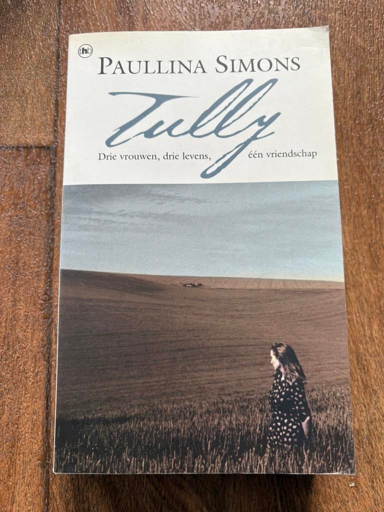Tully - Paullina Simons, Ophalen of Verzenden, Zo goed als nieuw