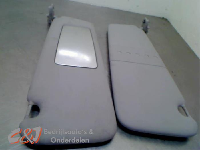Zonneklep set van een Opel Vivaro, Gebruikt, -, -, Opel