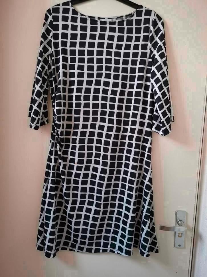 Jurk maat 42, Kleding | Dames, Zwart, Maat 42/44 (L), Nieuw, Ophalen of Verzenden