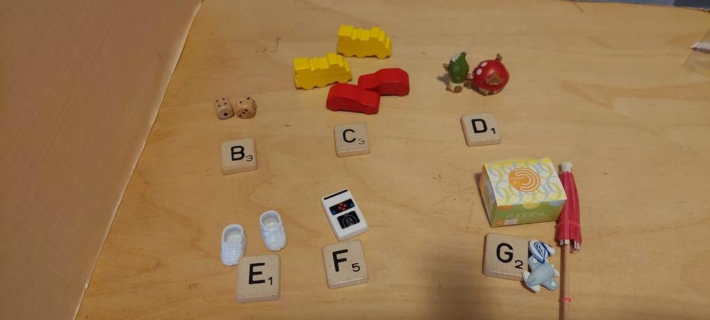 Voor poppenhuis kinderkamer per letter, Ophalen of Verzenden, Nieuw, Poppenhuis