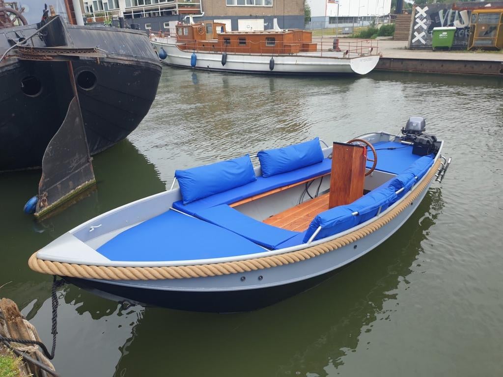 Prachtige elektrische grachtenbootjes/motorbootjes in A'dam, Ophalen, Zo goed als nieuw