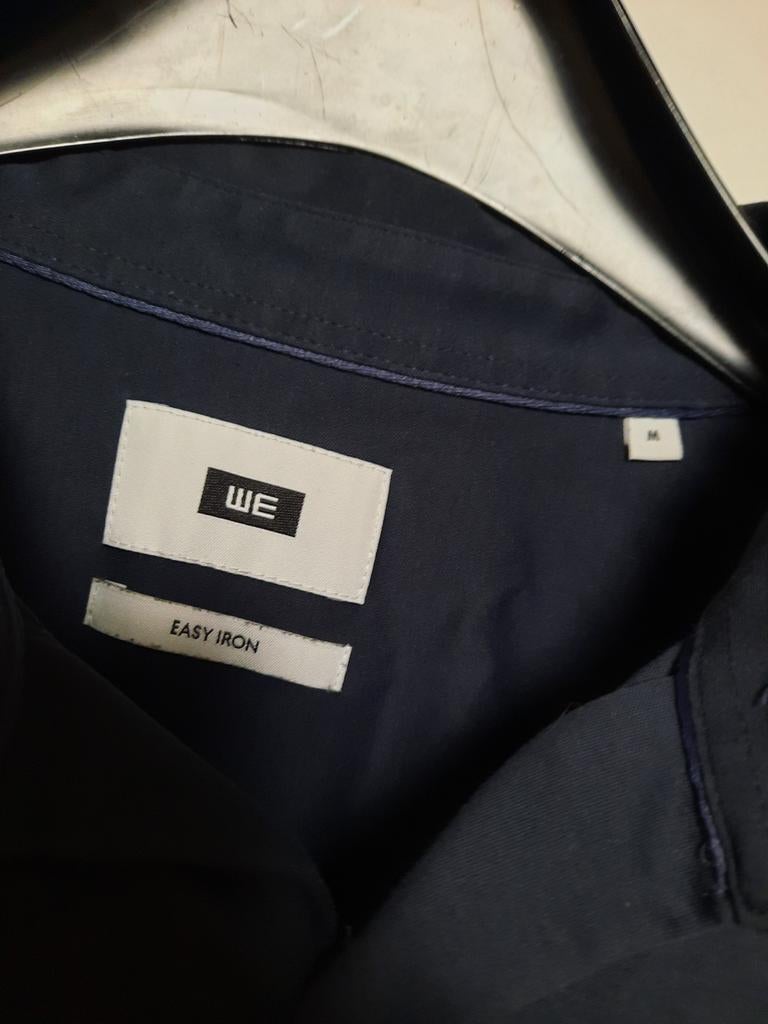 WE Overhemd Marine Blauw maat m easy iron, Kleding | Heren, Overhemden, Zo goed als nieuw, Halswijdte 39/40 (M), Blauw, Ophalen of Verzenden