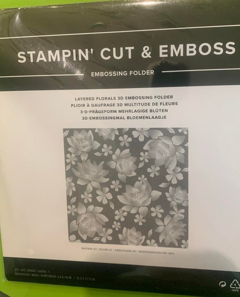 Layered Florals 3D Embossing Folder Stampin Up, Hobby en Vrije tijd, Kaarten | Zelf maken, Zo goed als nieuw, Pons of Mal, Overige thema's