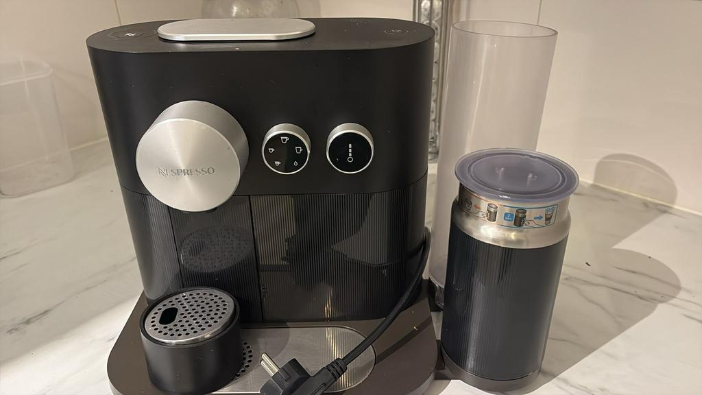 Nespresso, Ophalen of Verzenden, Gebruikt
