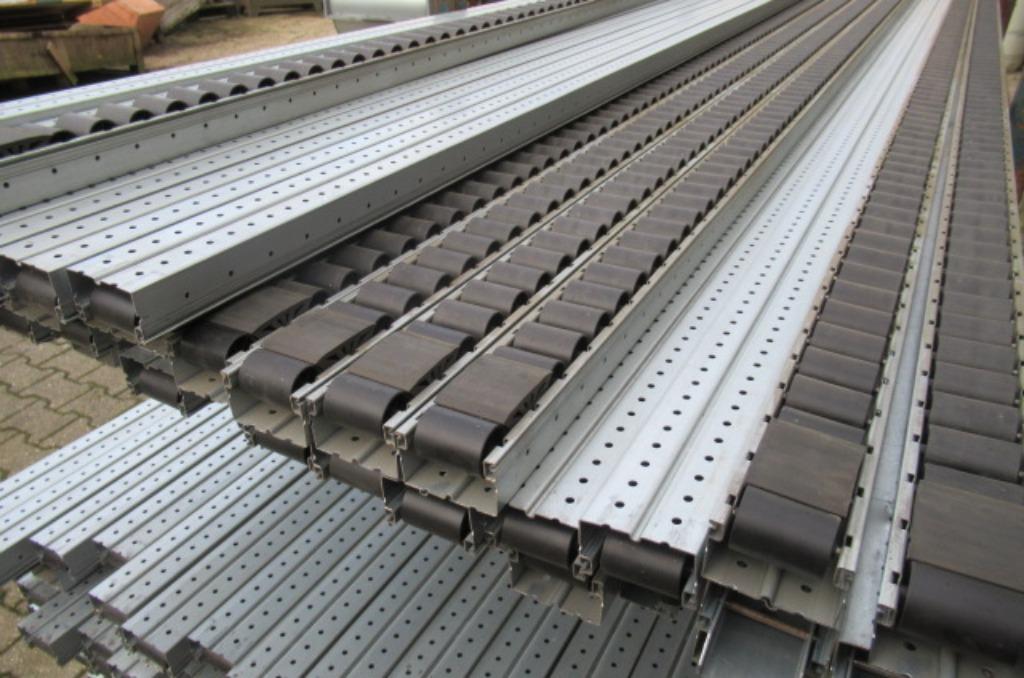Rollenrails doorrolstelling 306 cm. Gebruikt rollenbaan, Ophalen, Gebruikt