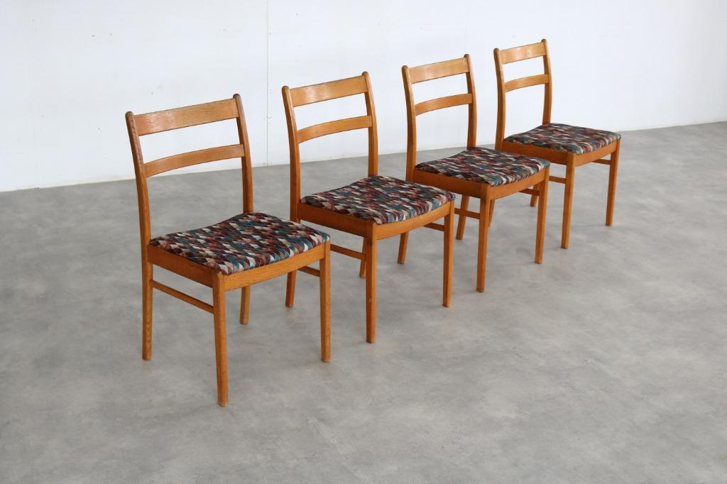 vintage eetkamerstoelen | stoelen | jaren 60 | Zweden, Huis en Inrichting, Stoelen, Ophalen of Verzenden, Gebruikt, Stof, Vier