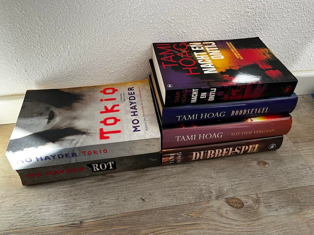 Tami Hoag & Mo Hayder Boeken + Dromen Encyclopedie, Boeken, Ophalen of Verzenden, Gelezen, Nederland