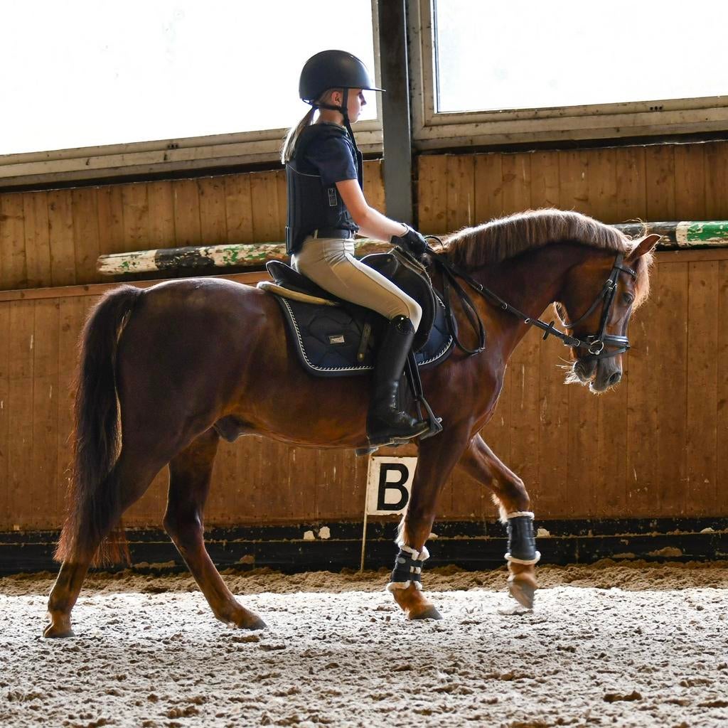 Knappe en lieve C pony te koop!, Dieren en Toebehoren, Pony's, Met stamboom, Ruin, Zadelmak, C pony (1.27m tot 1.37m)