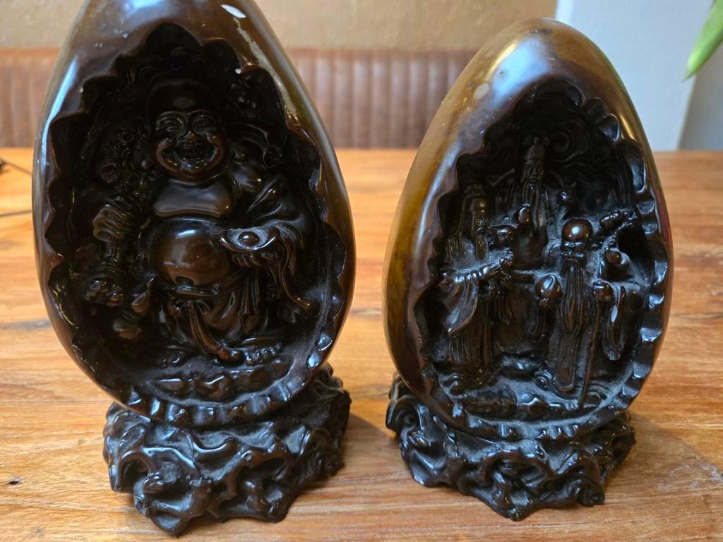 2x Polystone Gesneden Beeldje, Eivorm. Happy Boeddha & Fu Lu, Ophalen of Verzenden, Zo goed als nieuw