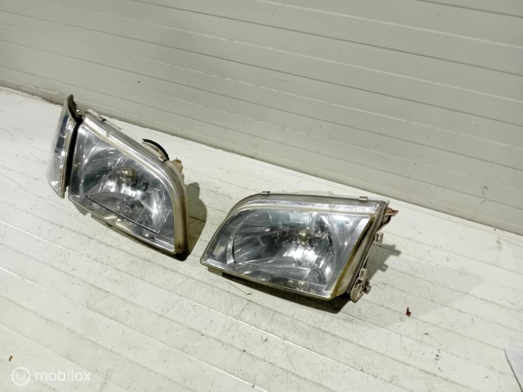 Koplamp Mitsubishi Space Star, Gebruikt, Ophalen of Verzenden