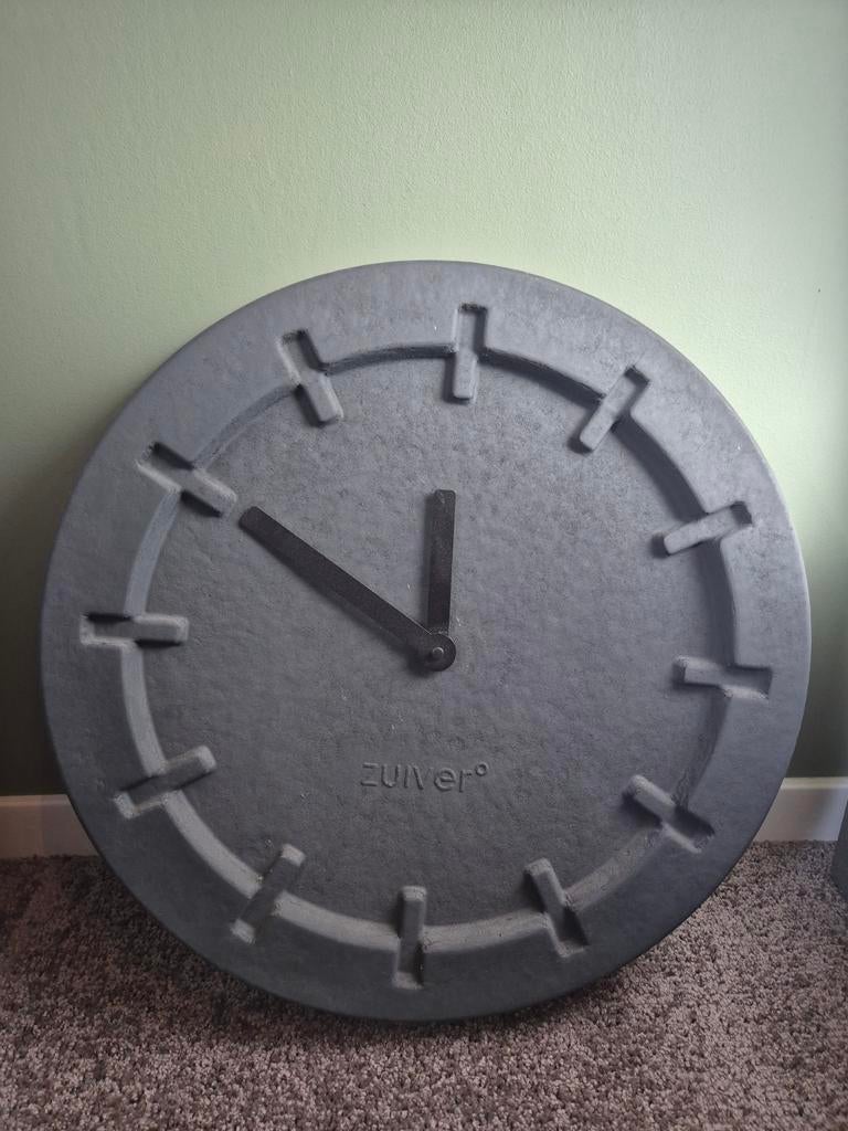 Klok Zuiver, Ophalen, Wandklok