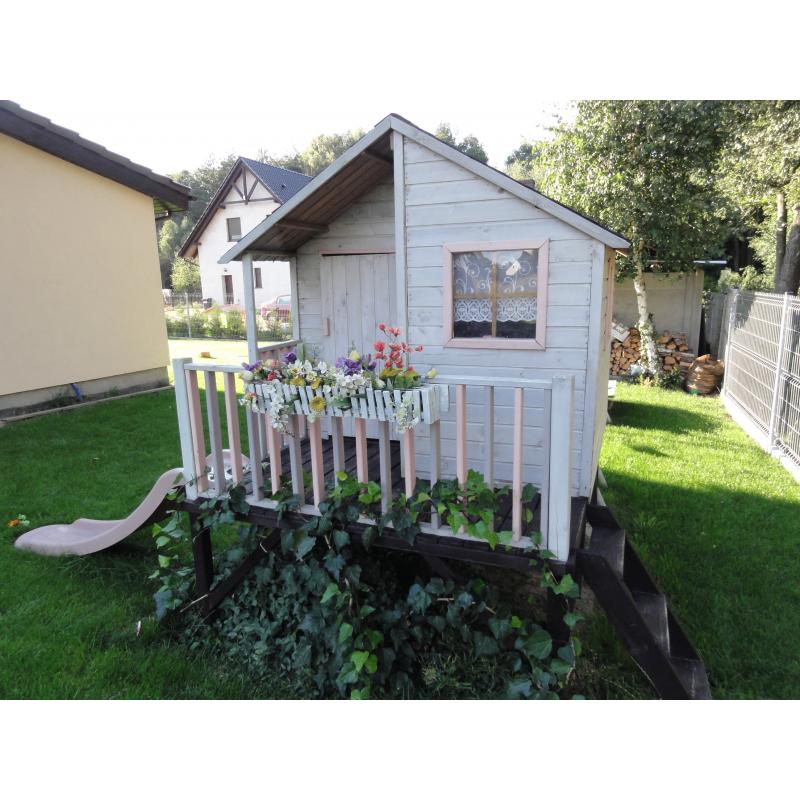 Speelhuisje buiten |  type Giraf I Met glijbaan mogelijk, Safari speelhuisjes, Groenestraat 34, 6669DS Dodewaard, Mail@wellestuinhout.nl