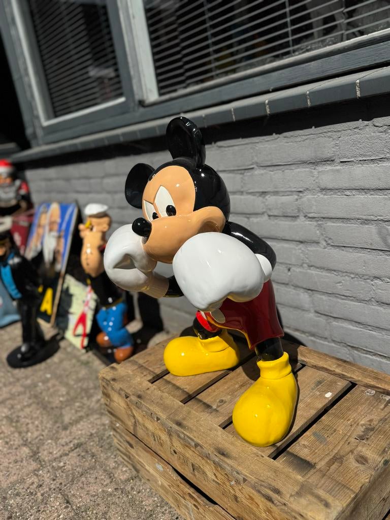Groot Mickey Mouse Beeld - Bokser - Disney Figuur, Verzamelen, Disney, Ophalen, Beeldje of Figuurtje, ., Zo goed als nieuw
