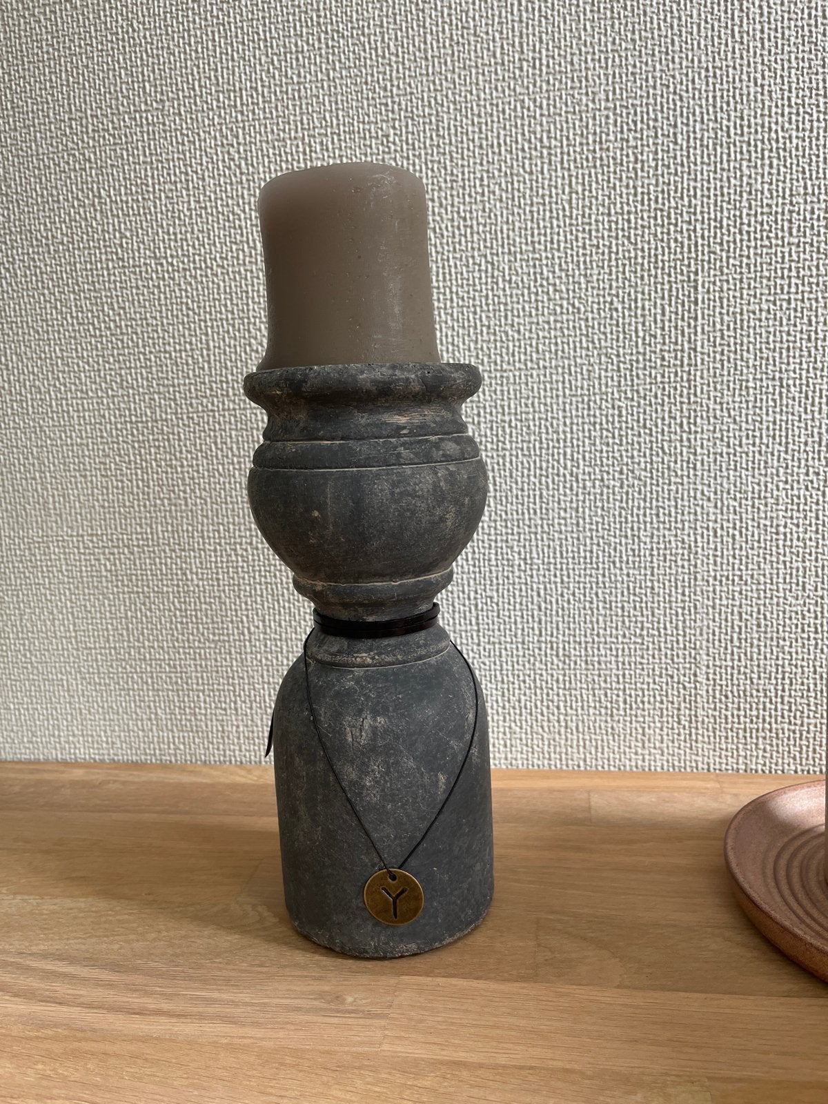 Brynxz kandelaar met kaars, Ophalen, Overige materialen, Gebruikt, Grijs