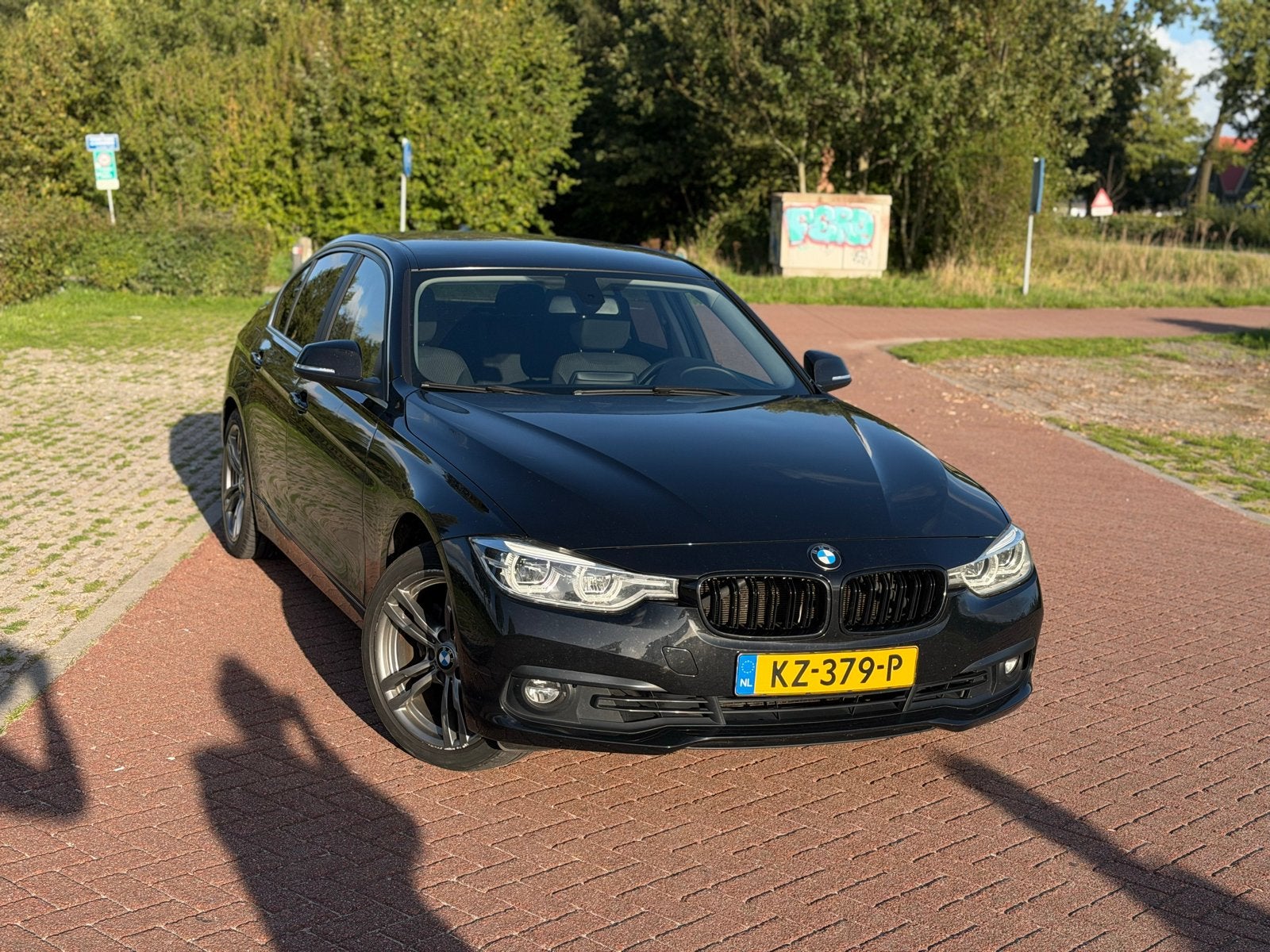 BMW 3-Serie 320i 184pk Aut 2017 Zwart, 1998 cc, Achterwielaandrijving, 1800 kg, 4 cilinders