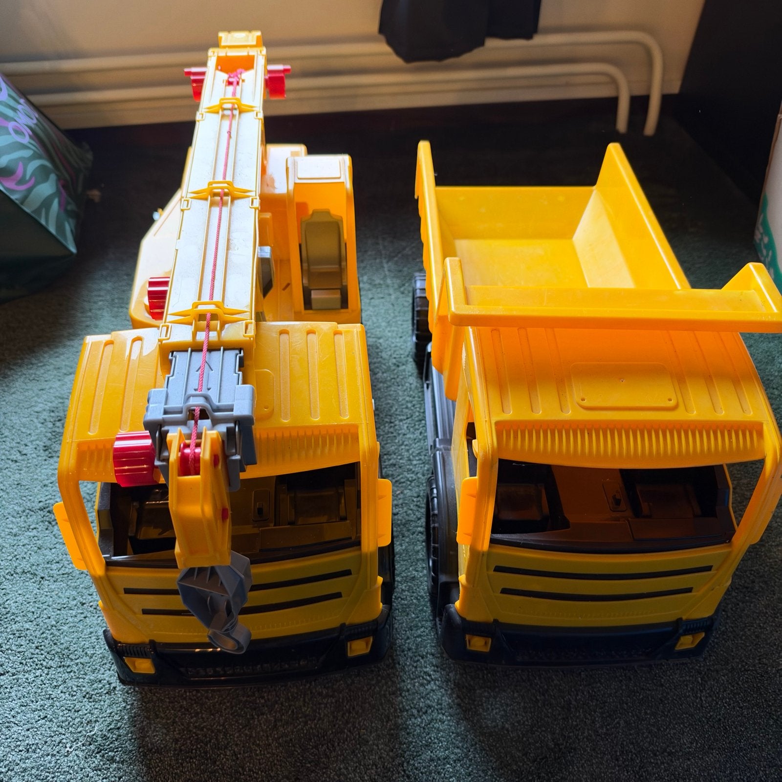 Grote gele speelgoedkraan en kiepwagen set, Kinderen en Baby's, Ophalen, Gebruikt