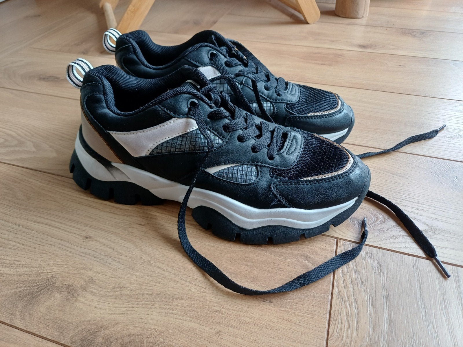 Sneakers Oxmox, maat 39, Kleding | Dames, Schoenen, Zwart, Ophalen of Verzenden, A, A