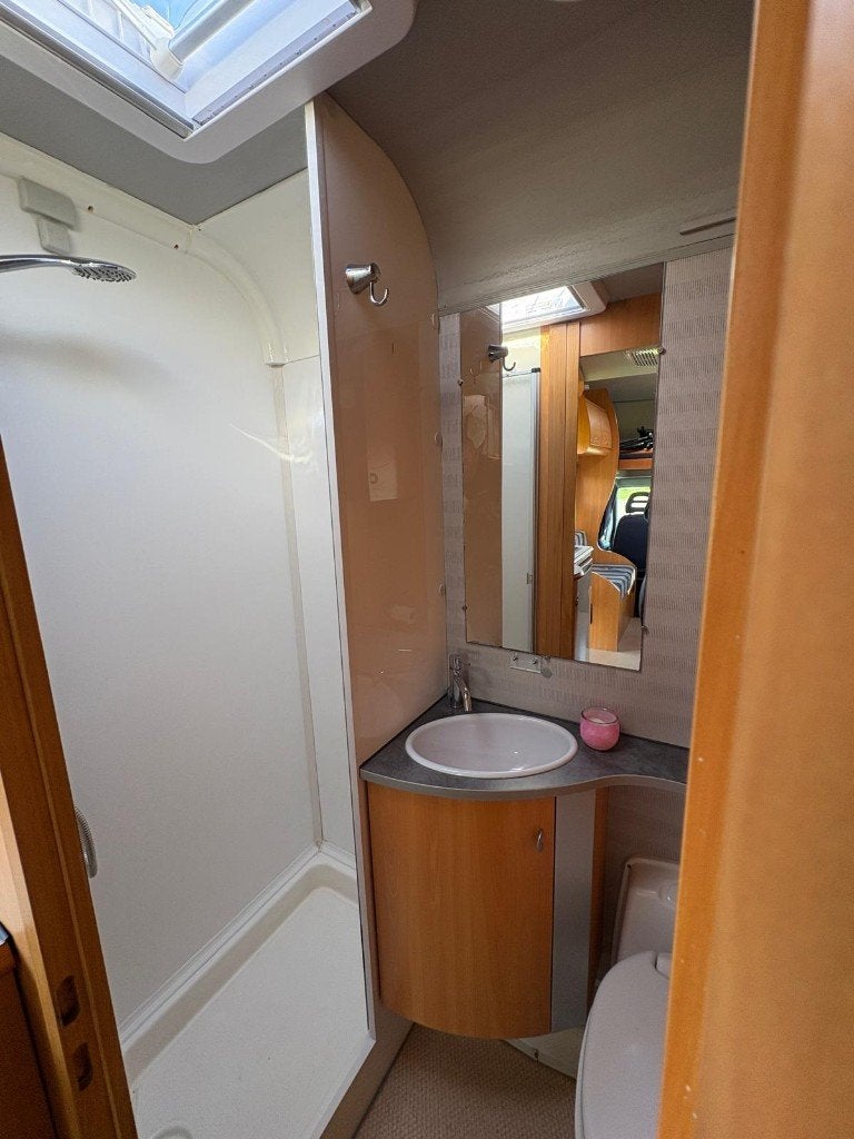 Foto 15 van Fiat Ducato Pilote 600A – 6 persoons camper – 65.000 km