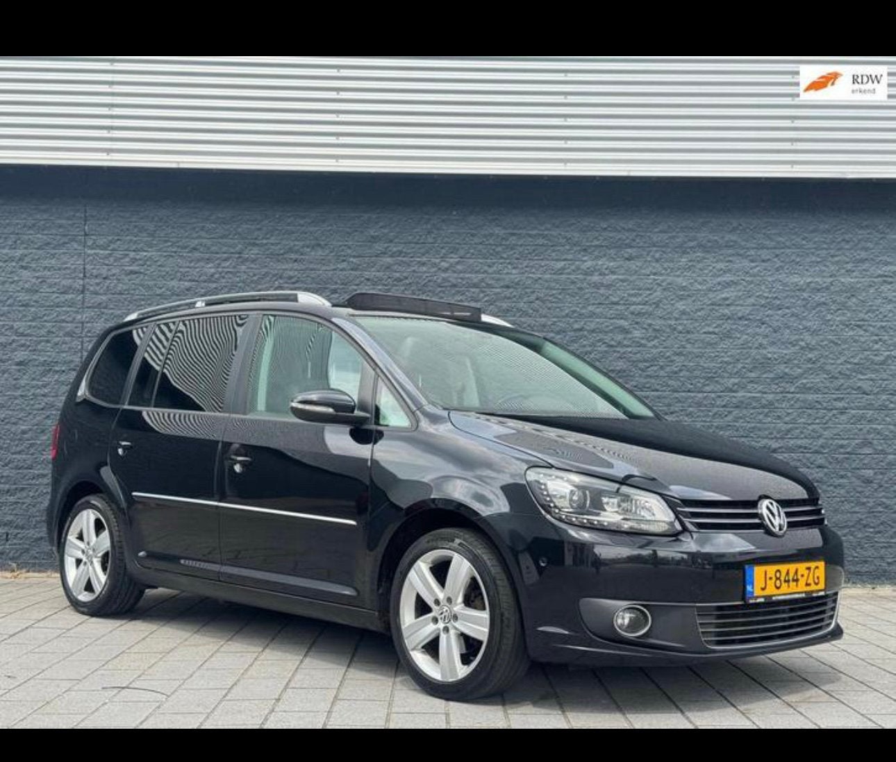 Volkswagen Touran 1.4 TSI DSG, Auto's, Volkswagen, Zwart, 4 cilinders, Zwart, Leder