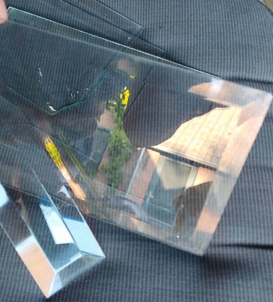 Geslepen glas buffet / keukenkastje, Ophalen