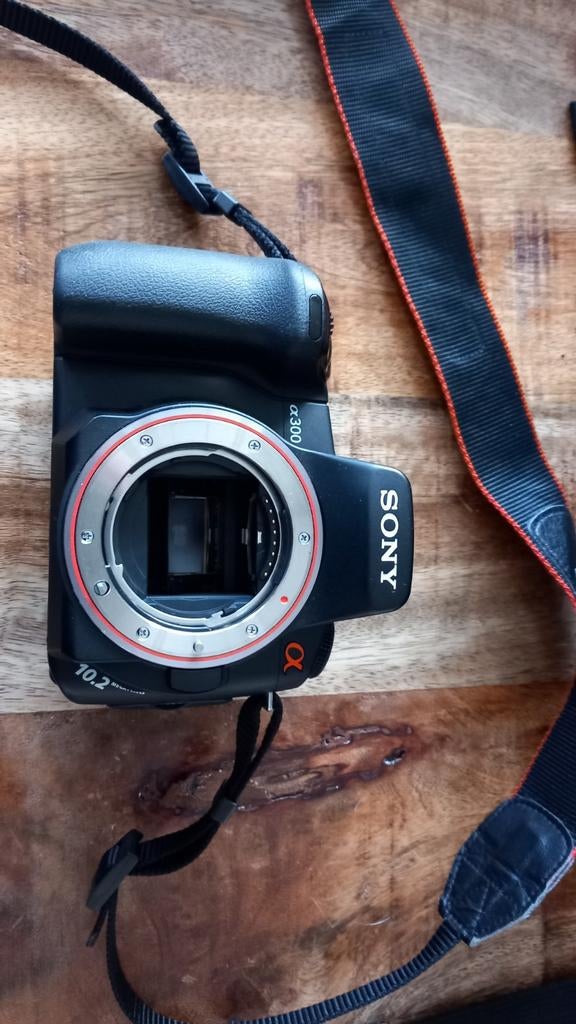 Te koop sony a300, Audio, Tv en Foto, Fotocamera's Digitaal, Ophalen, Sony, 8 keer of meer