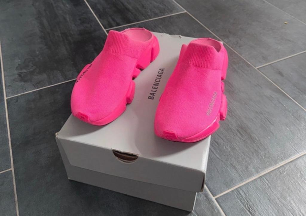 Balenciaga Speed Mules Pink maat 37, Zo goed als nieuw, Roze, Sandalen of Muiltjes, Ophalen of Verzenden