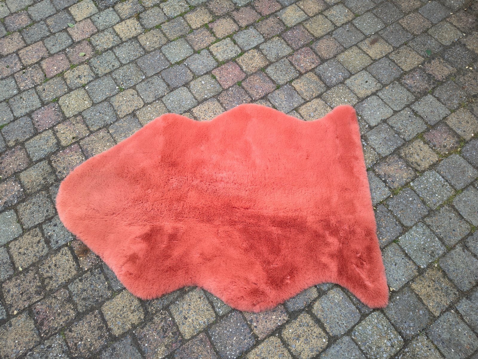 Nep schapen vacht terracotta kleur van Intratuin, Ophalen of Verzenden, Rond