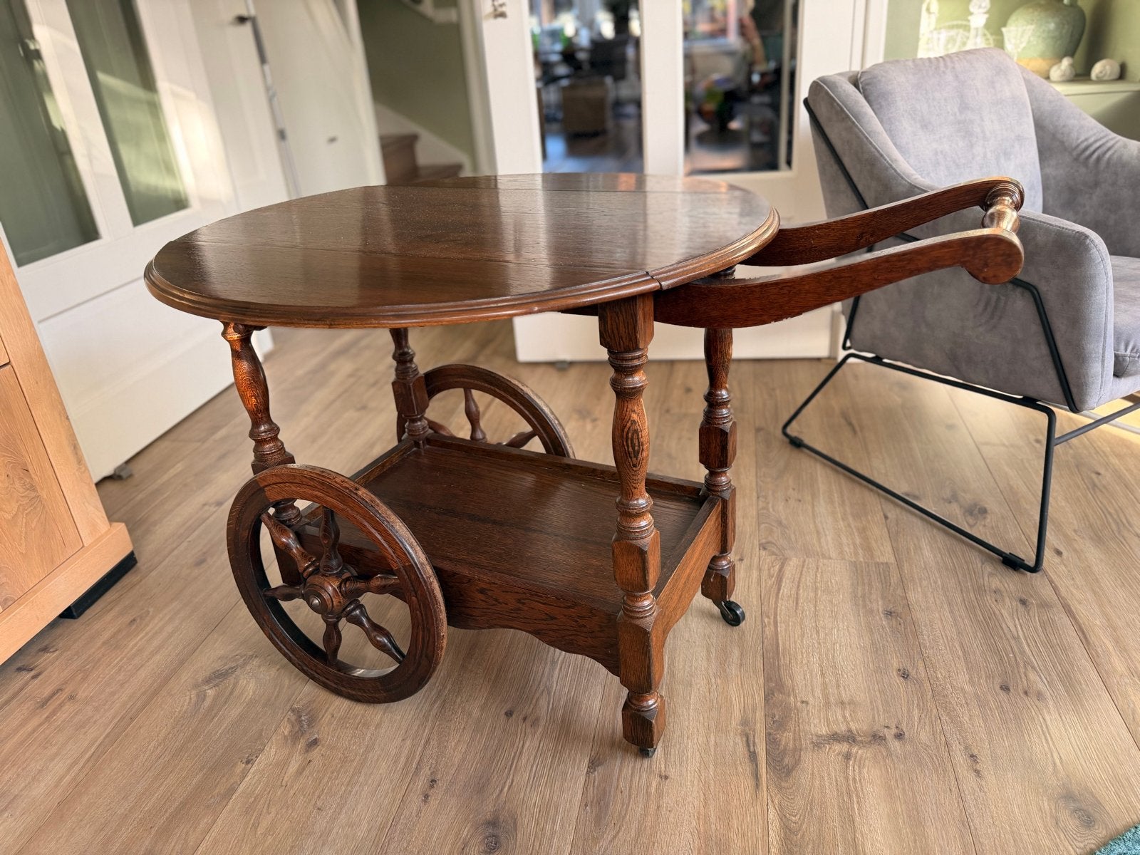 Antieke houten theewagen / serveerwagen, Ophalen