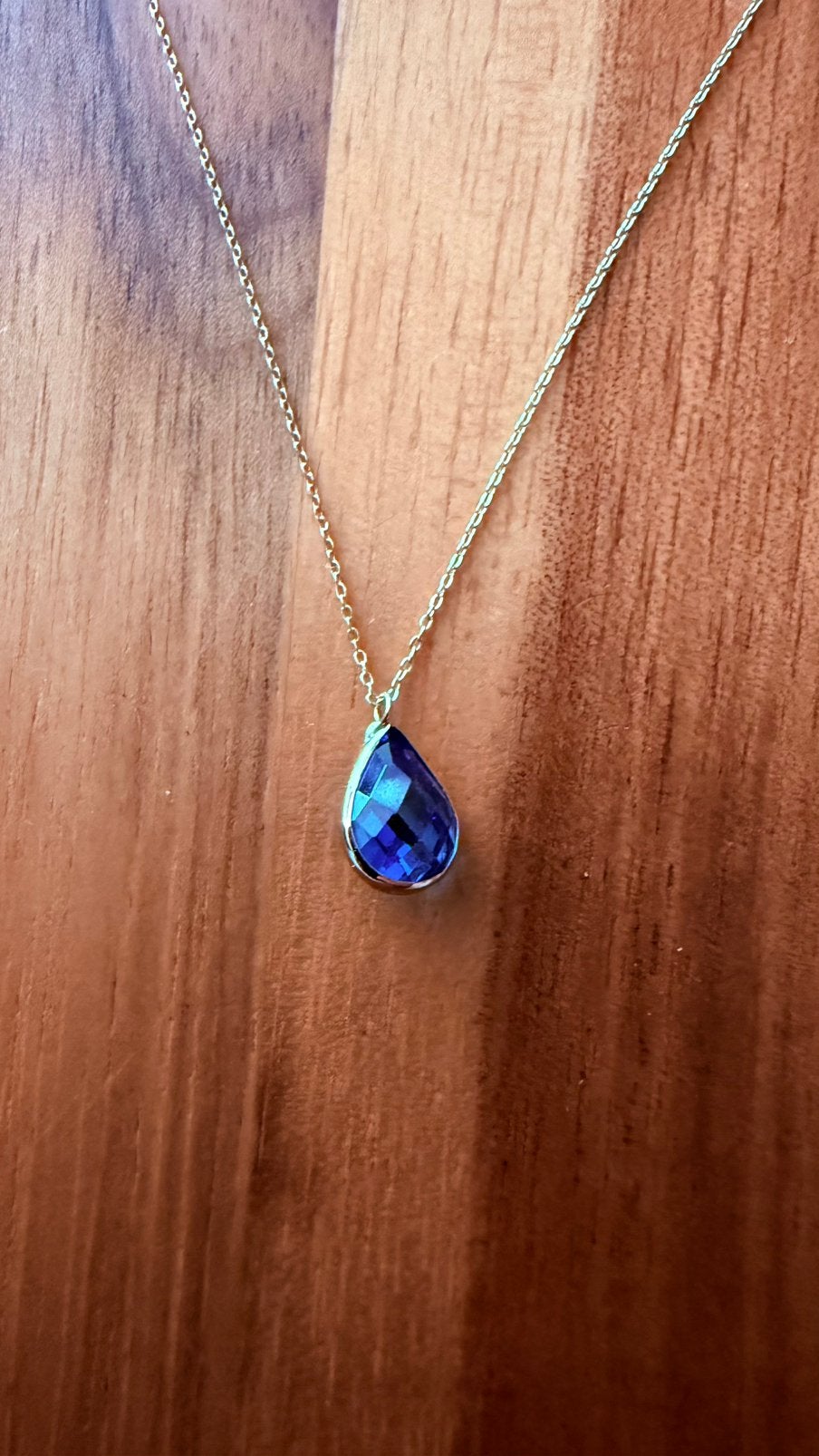 Nieuwe 14K massief gouden ketting met blauwe saffier – 35 cm, Sieraden, Tassen en Uiterlijk, Kettingen, Ophalen of Verzenden, Zo goed als nieuw