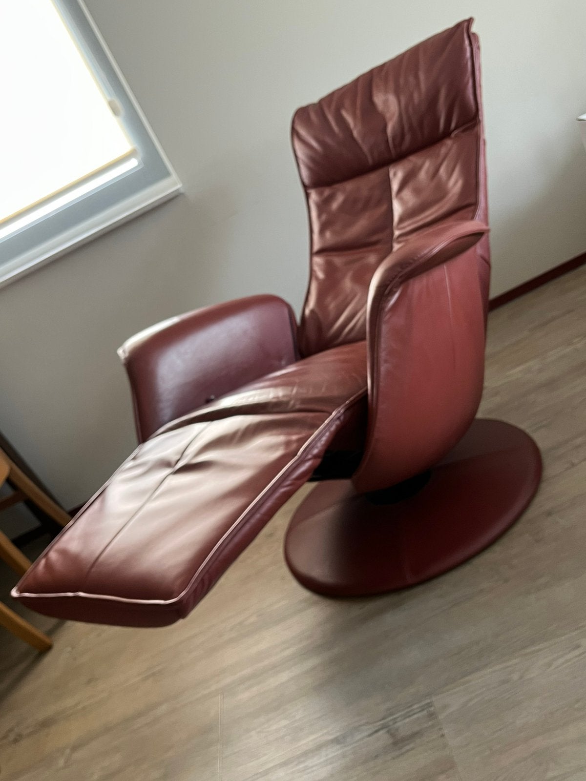 Leren stoel, Huis en Inrichting, Fauteuils, Ophalen, Zo goed als nieuw, 75 tot 100 cm, Modern