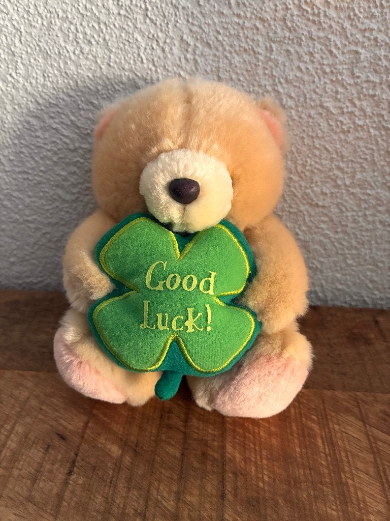 Hallmark Forever friends beer Good luck! Ong. 15 cm. ZGAN., Ophalen of Verzenden, Zo goed als nieuw, Beer