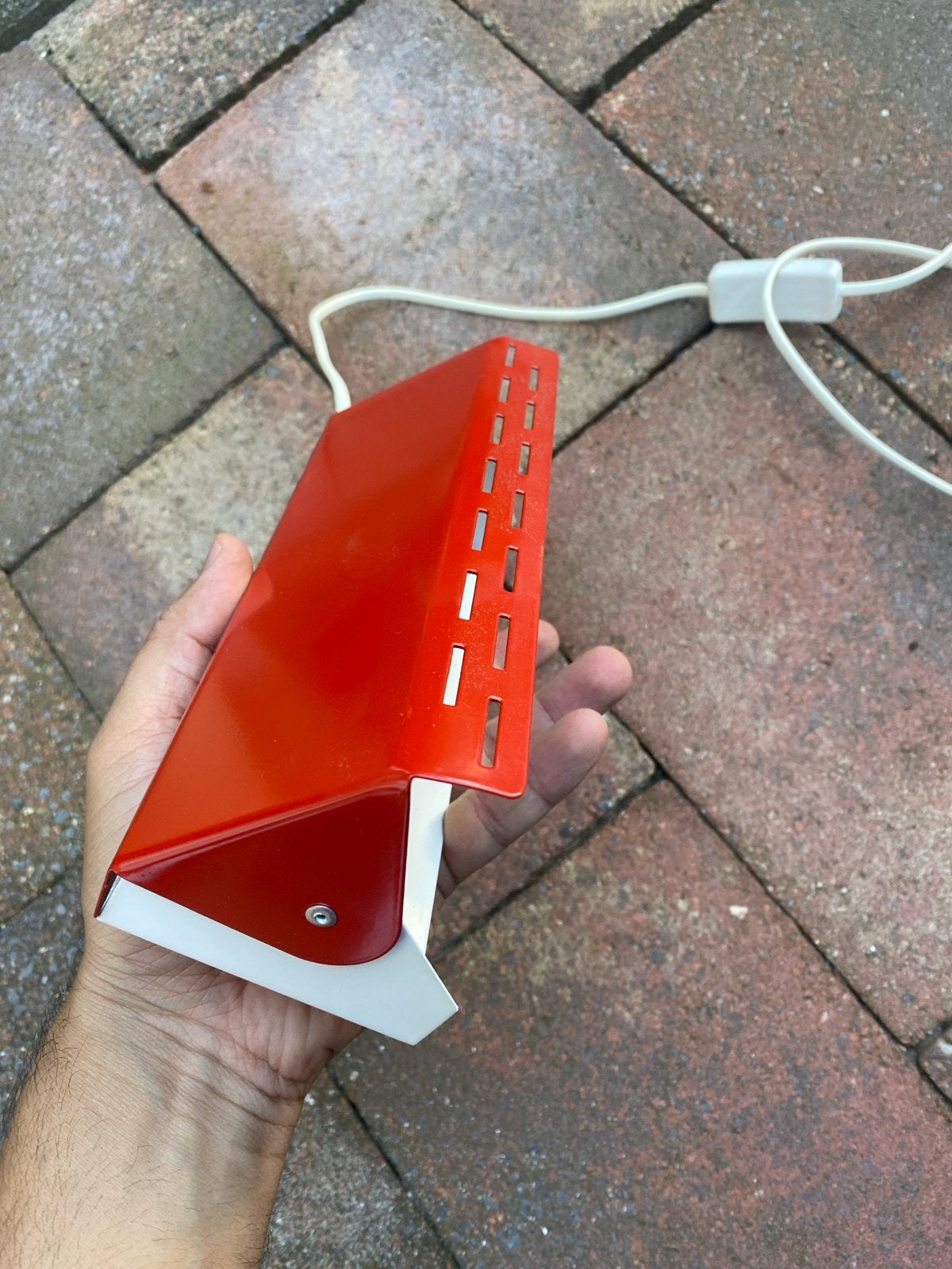 Retro Rode wandlamp met schakelaar en stekker, Huis en Inrichting, Lampen | Wandlampen, Ophalen, Gebruikt, Rood, E14 (klein)