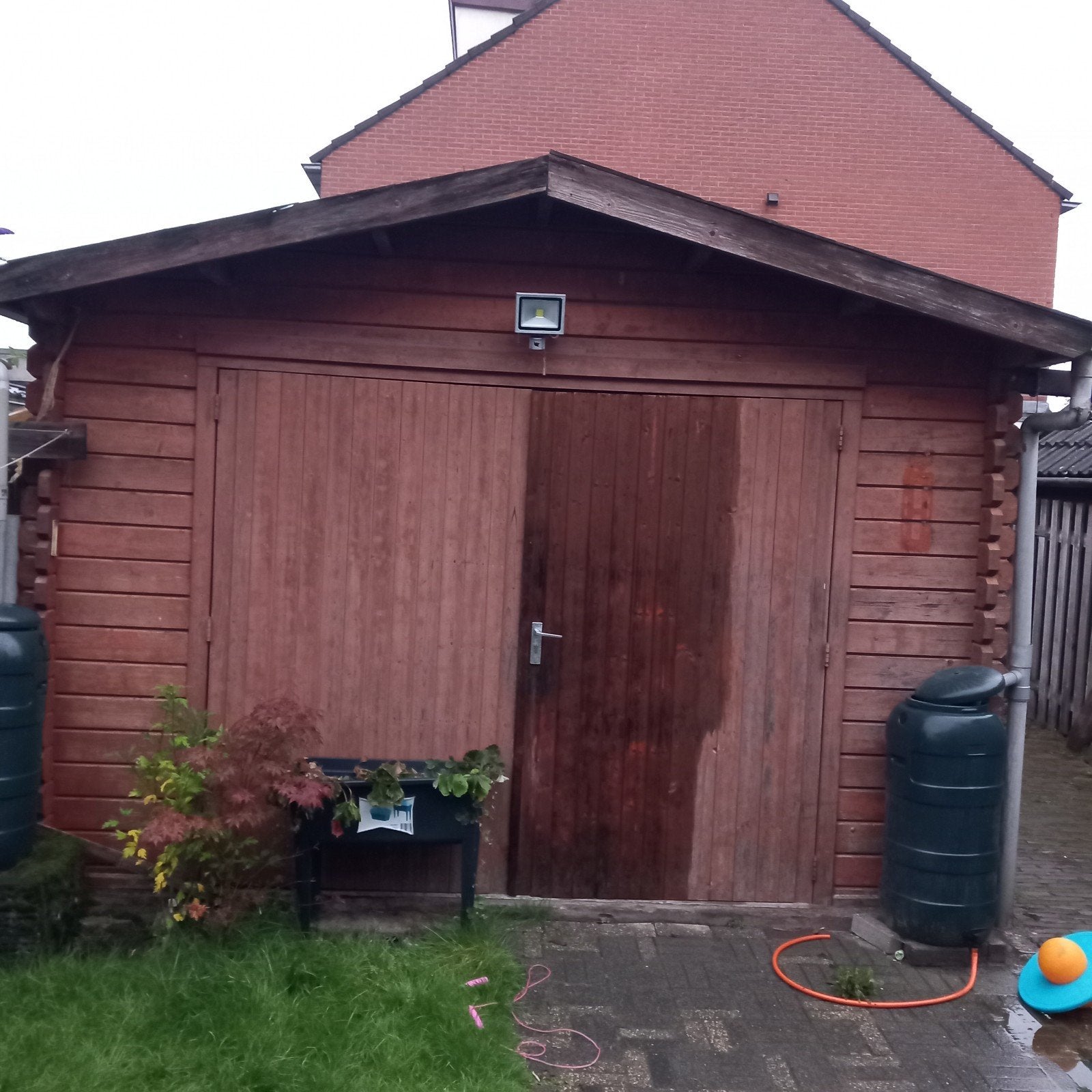 Ruime houten schuur 6x4 meter, ideaal voor fiets/auto, Ophalen, Gebruikt, Hout, Overige typen