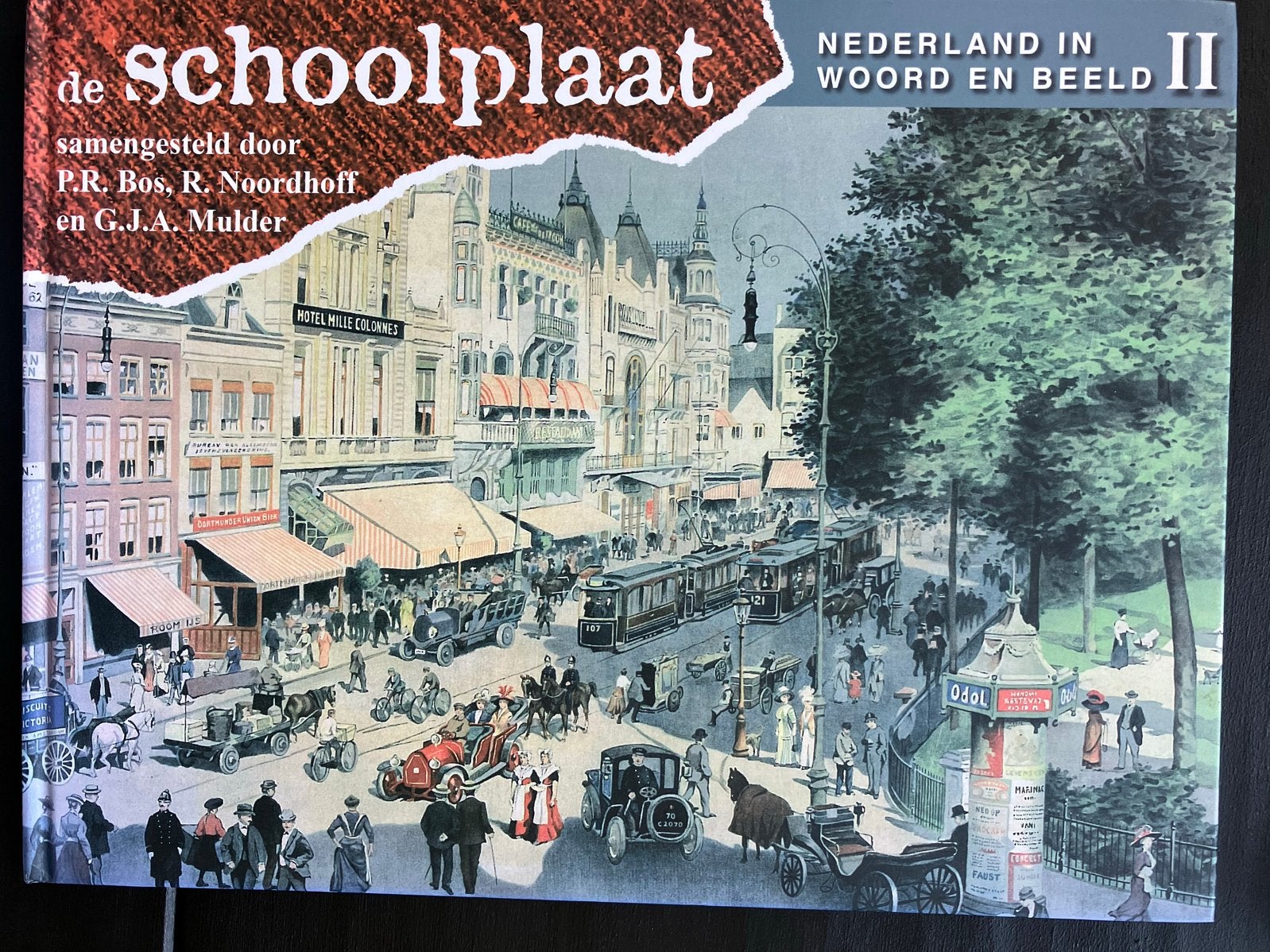 De Schoolplaat - Nederland in Woord en Beeld II, Boeken, Ophalen of Verzenden, 20e eeuw of later, Zo goed als nieuw