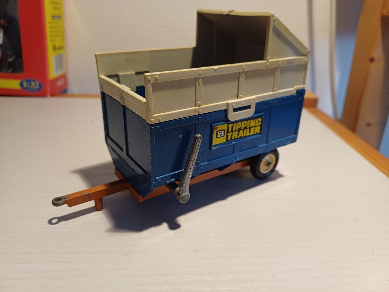 Britains maïswagen, Ophalen of Verzenden, Zo goed als nieuw, Tractor of Landbouw, Britains