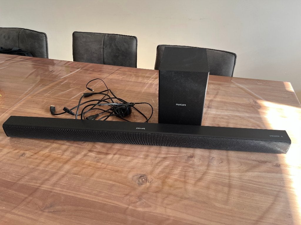 Philips Soundbar HTL1520B/12 met Subwoofer en kabels, Ophalen, Met externe subwoofer, Gebruikt